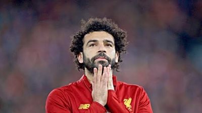 أسطورة ليفربول يصدم محمد صلاح باختياراته للتشكيل المثالي في الدوري الإنجليزي
