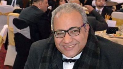 المخرج أحمد الجندي يكشف حقيقة استبعاد بيومي فؤاد من فيلم “حلم سوسن”