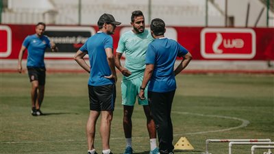 فايلر يجتمع مع كهربا على هامش مران الأهلي