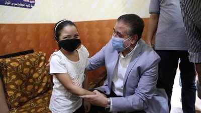 عيدية واستثناء لدخول التمريض.. هدية محافظ المنوفية لدار ملك الملوك لرعاية الأيتام بالباجور (صور)