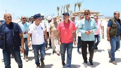 “مدبولي” يتفقد مشروع الماسة بالعلمين الجديدة: سننفذ عدة مدن بالساحل الشمالي