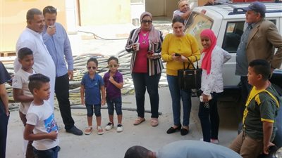 الطاقم الطبي بالأقصر العام للعزل يحتفلون بالأضحى بذبح الأضحية داخل المستشفى (صور)