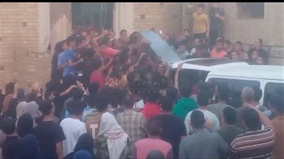 خلاف على 10 جنيهات.. المئات يشيعون جنازة شاب قتل على يد سائق توكتوك بالمنوفية