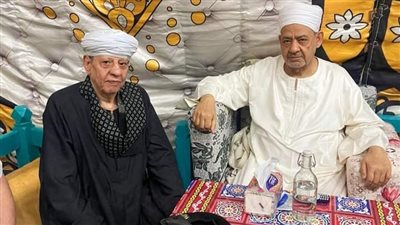 ياسين التهامي في ضيافة شيخ الأزهر بساحة الطيب بالأقصر