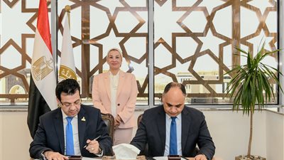 بروتوكول تعاون بين جهاز شئون البيئة ومؤسسة حارتنا المصرية للتنمية المستدامة