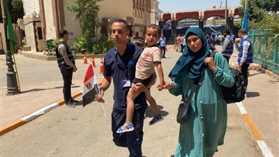 لتلقي العلاج.. مستشفيات جامعة سوهاج تستقبل 50 حالة من مصابي قطاع غزة| صور 