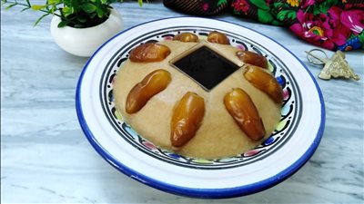 مليانة طاقة| طريقة عمل العصيدة الصعيدي بالعسل الأسود.. 7 أسرار لنجاحها