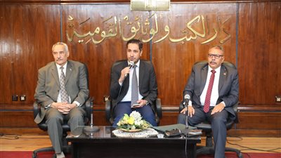 خبراء يتحدثون عن بطولات الجيش في تحرير سيناء بدار الكتب والوثائق | صور