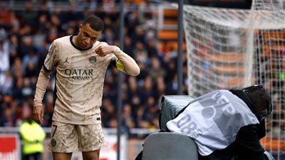 الرئيس الفرنسي يكشف موقف مبابي من المشاركة في أولمبياد باريس 2024