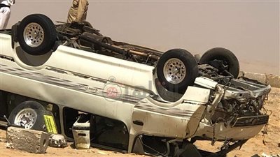 بينهم حالات خطرة.. إصابة 15 شخصا في انقلاب ميكروباص بالفيوم