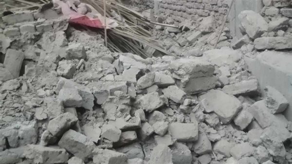 انهيار منزل بسبب