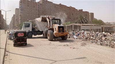 أكبر بؤرة تجمع للمخلفات.. الجيزة ترفع 7000 طن مخلفات بجوار الدائري بالهرم