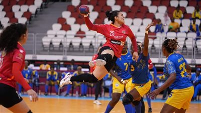 يد الأهلي يتوج ببرونزية كأس الكؤوس الإفريقية سيدات على حساب أوتوهو