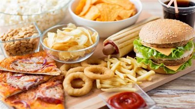 حظر مواد غذائية بسبب مكوناتها المسببة للسرطان.. تعرف عليها