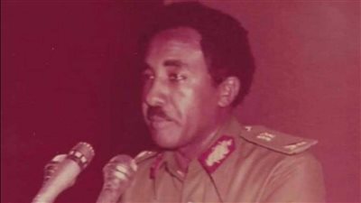 البرهان ينعى وزير الدفاع السوداني الأسبق.. فمن هو؟