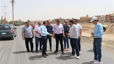 الإسكان: جولات ميدانية موسعة لمسئولي 4 مدن لمتابعة مشروعات رفع الكفاءة والتطوير والنظافة