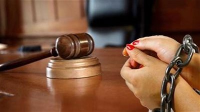 بعد 13 سابقة متنوعة.. السجن 3 سنوات لمتهمة بالإتجار في المواد المخدرة بجنوب سيناء