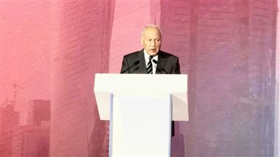 أبو الغيط يطالب الدول العربية بوضع سياسات لتوطين الذكاء الاصطناعي والاستفادة منه 