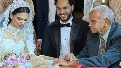 مؤلف مسلسل جعفر العمدة يحتفل بعقد قرانه من فتاة خارج الوسط الفني