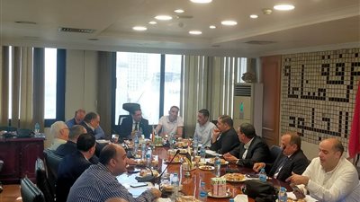 غرفة صناعة الجلود تطالب بطرح مشروع 100 مصنع بمدينة الروبيكي