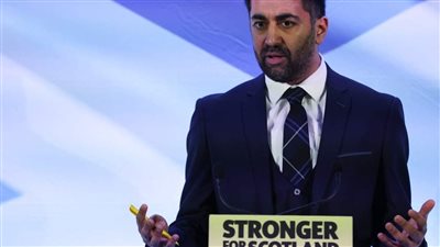 استقالة رئيس وزراء اسكتلندا من منصبه