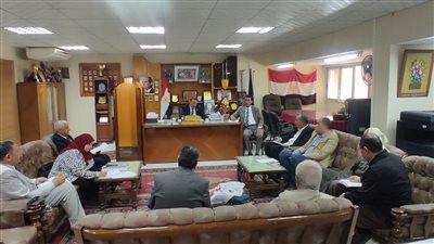 تكثيف محاضرات المراجعة النهائية لـ طلاب الثانوية والإعدادية استعدادا لامتحانات نهاية العام بالبحيرة