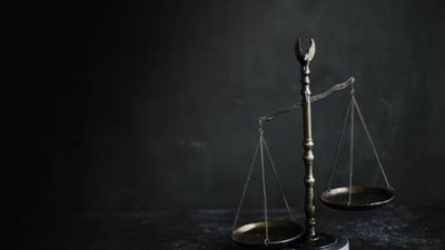 توقعات برج الميزان حظك اليوم السبت 4-5-2024: دلع نفسك واهتم بها