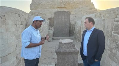 رئيس وزراء بيلاروسيا يزور أهرامات الجيزة ومتحف الحضارة