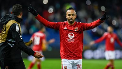 أفشة ينافس عبد الله السعيد.. رابطة الأندية تعلن المرشحين لأفضل صانع ألعاب بالدوري