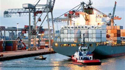 الثلاثاء المقبل.. طرح مزايدة علنية لبيع 6 وحدات بحرية بميناء الإسكندرية 