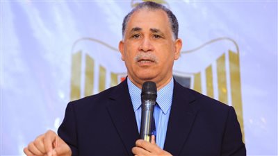 عبد الحليم علام يعتذر عن موقف بعض المحامين بسبب مشروع قانون الإجراءات الجنائية