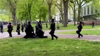 فوضى جديدة واعتقالات في حرم الجامعات الأمريكية.. والطلبة: سنقاتل حتى وقف الحرب على غزة