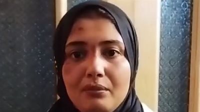 رماني من العربية وسحلني.. سيدة تستغيث من زوجها بدمياط: خطف عيالي وقالي هموتك | بث مباشر