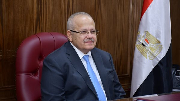 رئيس جامعة القاهرة