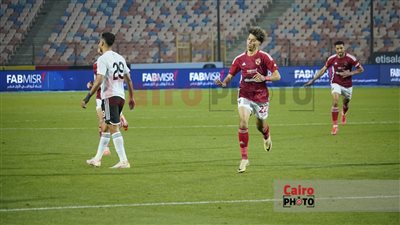 لصالح الزمالك وناديين.. الأهلي يحول 45 ألف دولار مقابل رعاية إمام عاشور 