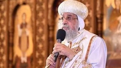 البابا تواضروس يتلقى اتصالا للتهنئة بعيد الميلاد المجيد من المستشار عدلي منصور