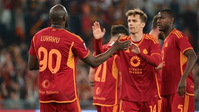  روما يتعادل إيجابيًا مع يوفنتوس في الدوري الإيطالي ويُبقي على حظوطه في الصعود لـ دوري الأبطال 