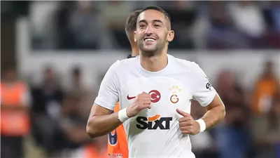 الدحيل القطري يعلن تعاقده مع حكيم زياش