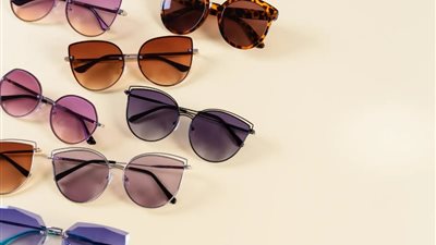 بعد إصابة فتاة بـ البينجيكولا.. خبراء يحذرون من شراء النظارات الشمسية الرخيصة