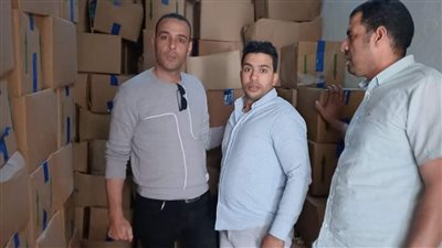 ضبط 3 أطنان سكر تمويني ناقص الوزن داخل مركز تعبئة بالبحيرة