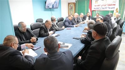 الوادي الجديد تستعد لامتحانات نهاية العام لصفوف النقل | صور