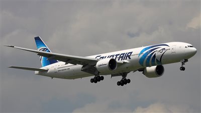 وزير الطيران: نستهدف تطوير شركة مصر للطيران بـ 125 طائرة