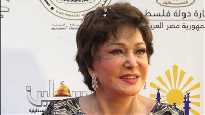 لبلبة: فيلم ليلة ساخنة كان تتويجًا لمشواري الفني.. وبحمد ربنا لأنه اداني العمر وعاصرت عباقرة الفن| بث مباشر