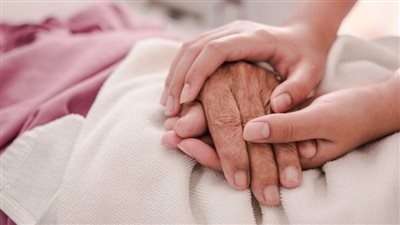 لابن سيرين| تفسير حلم وفاة الأم.. هل كنت تبكي فقط أم تبكي وتصرخ؟