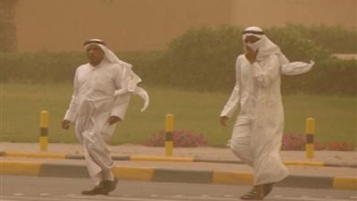 حالة الطقس في الكويت لمدة 10 أيام.. سقوط الأمطار في هذا الموعد