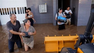 البرازيل: ارتفاع عدد الوفيات جراء الفيضانات في ولاية ريو غراندي إلى 100 شخص