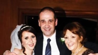 حفاظًا على حرمة الميت.. كريم عبد العزيز يقرر منع التصوير بجنازة والدته غدًا