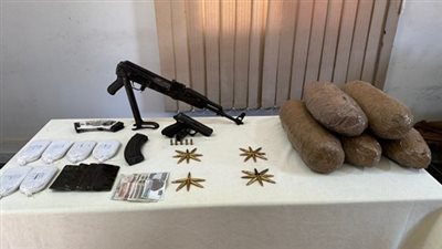 سبق اتهامه في 12 قضية.. ضبط عنصر إجرامي بحوزته مخدرات وبندقية بالدقهلية