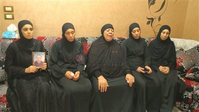 والدة الحداد المقتول على يد زوج شقيقته بالمنوفية: موّته غدر وجوزي مستحملش الخبر وقع مات