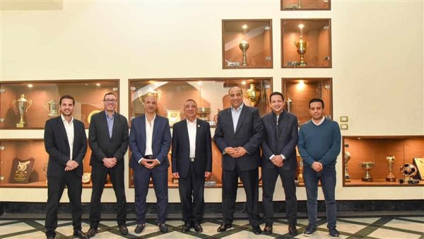 محافظ الإسكندرية